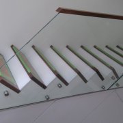 Samonosilne stopnice (55)